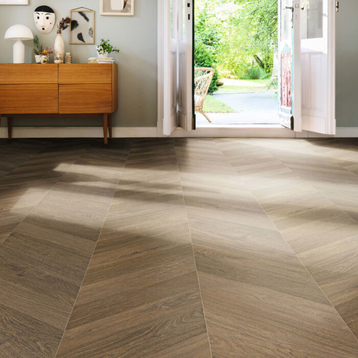 Parchet Laminat Chevron Smoked rezistent la umiditate - imagine 2