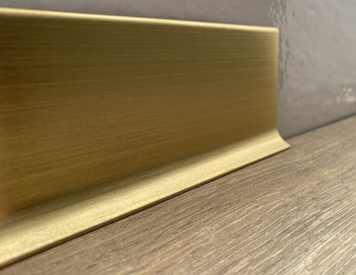 Plinta aluminiu auriu gold periat
